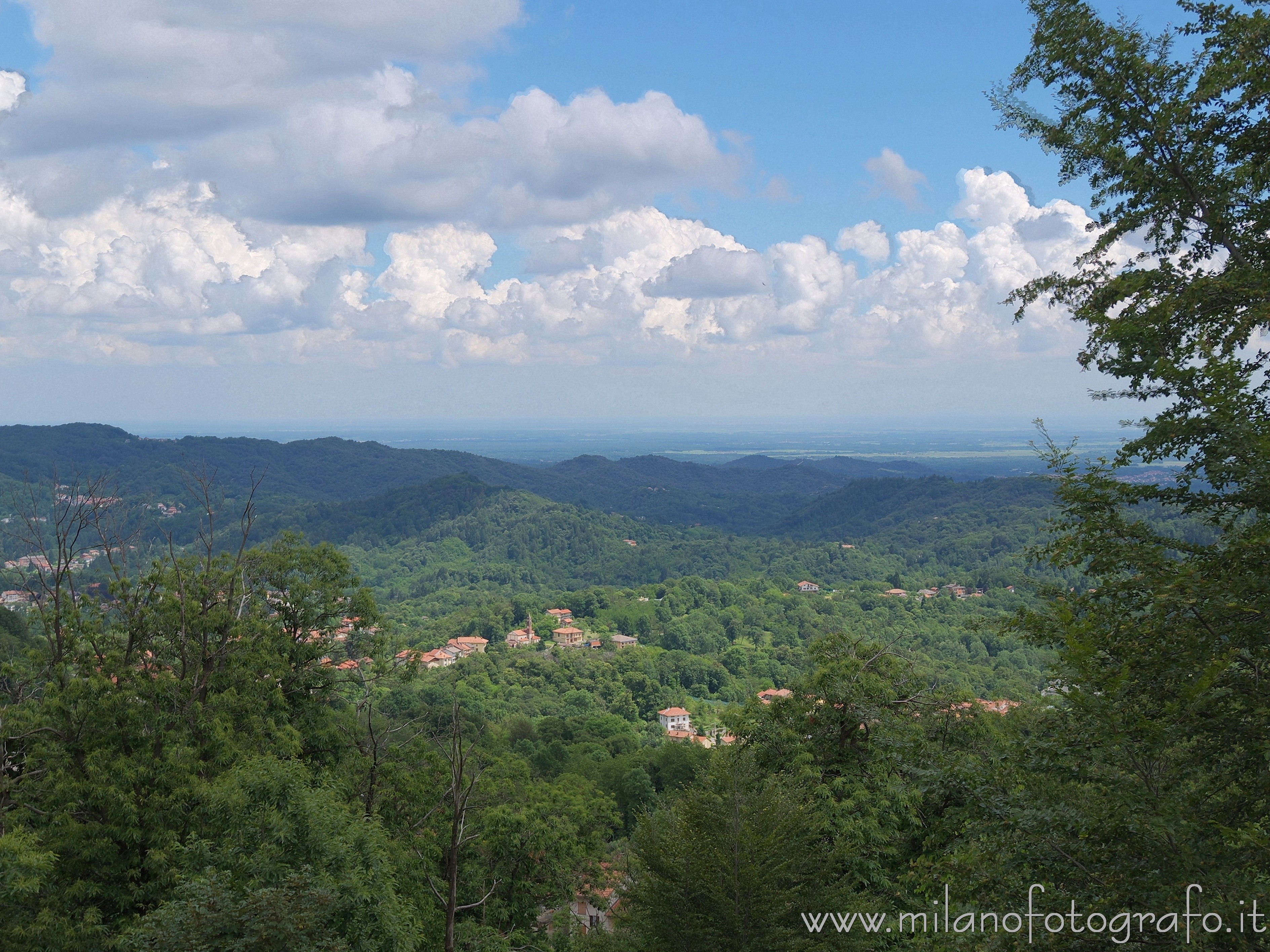 Trivero (Biella) - Vista sulla vallata dal Santuario della Madonna della Brughiera